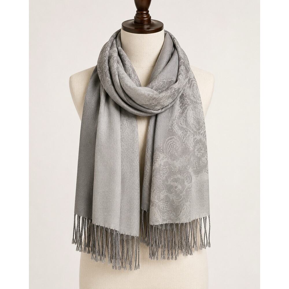 Nordstrom Rack Gray Paisley Fringe Scarf Shawl Wrap Women’s NWT Lightweight
